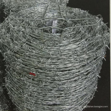 Barbed wire mesh reinforcement chain link fence installation